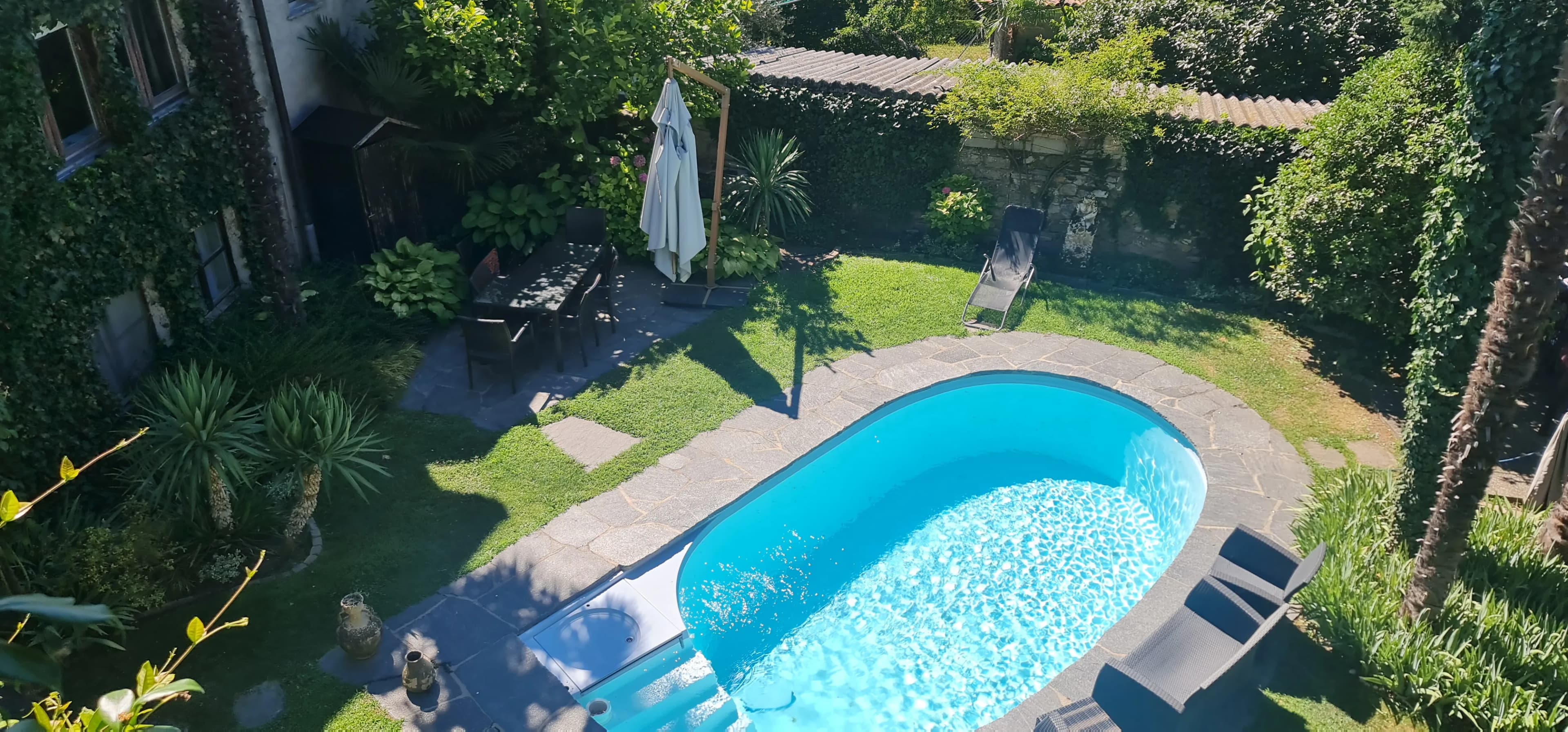Garden, Pool & Outdoor Living
